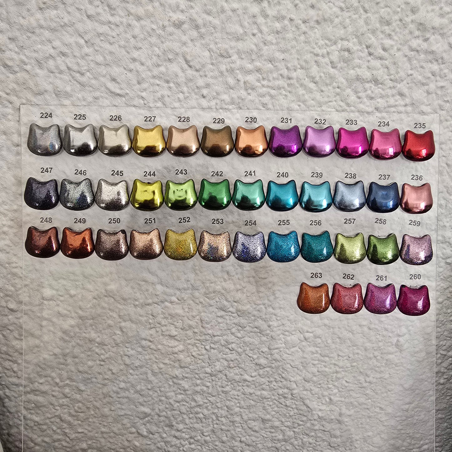Chrome/pigment (mains)